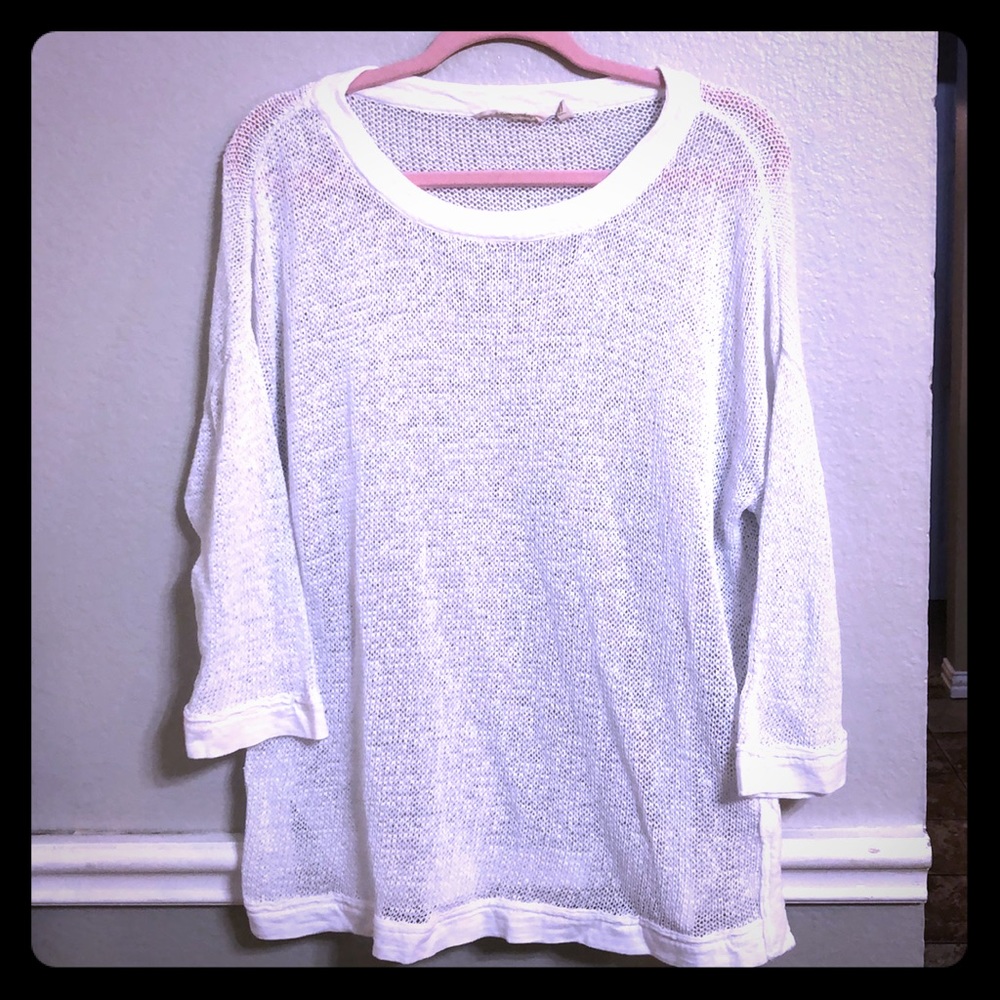 Soft Surroundings size L linen/cotton mesh blouse